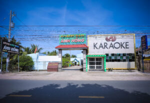 Khách sạn - Karaoke Ánh Hồng Bến Tre