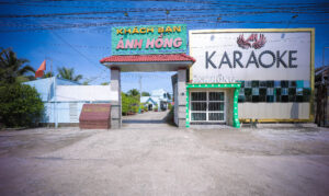 Khách sạn - Karaoke Ánh Hồng Bến Tre đạt chuẩn 1 sao